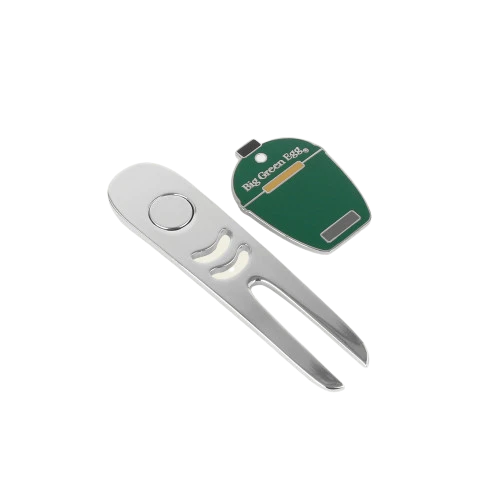 Big Green Egg Golf Giftbox (pitchfork, Bal Marker, Stempel En 3 Golfballen) 4 Big Green Egg Golf Giftbox (pitchfork, Bal Marker, Stempel En 3 Golfballen) - Afbeelding 4