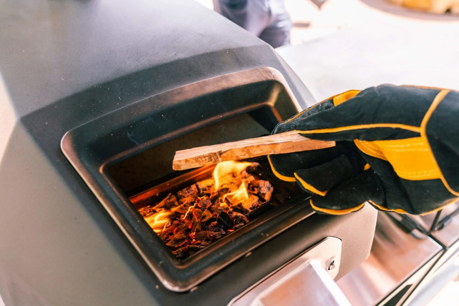 Ooni Karu 16 Houtskoolgestookte Pizzaoven 7 Ooni Karu 16 Houtskoolgestookte Pizzaoven - Afbeelding 7